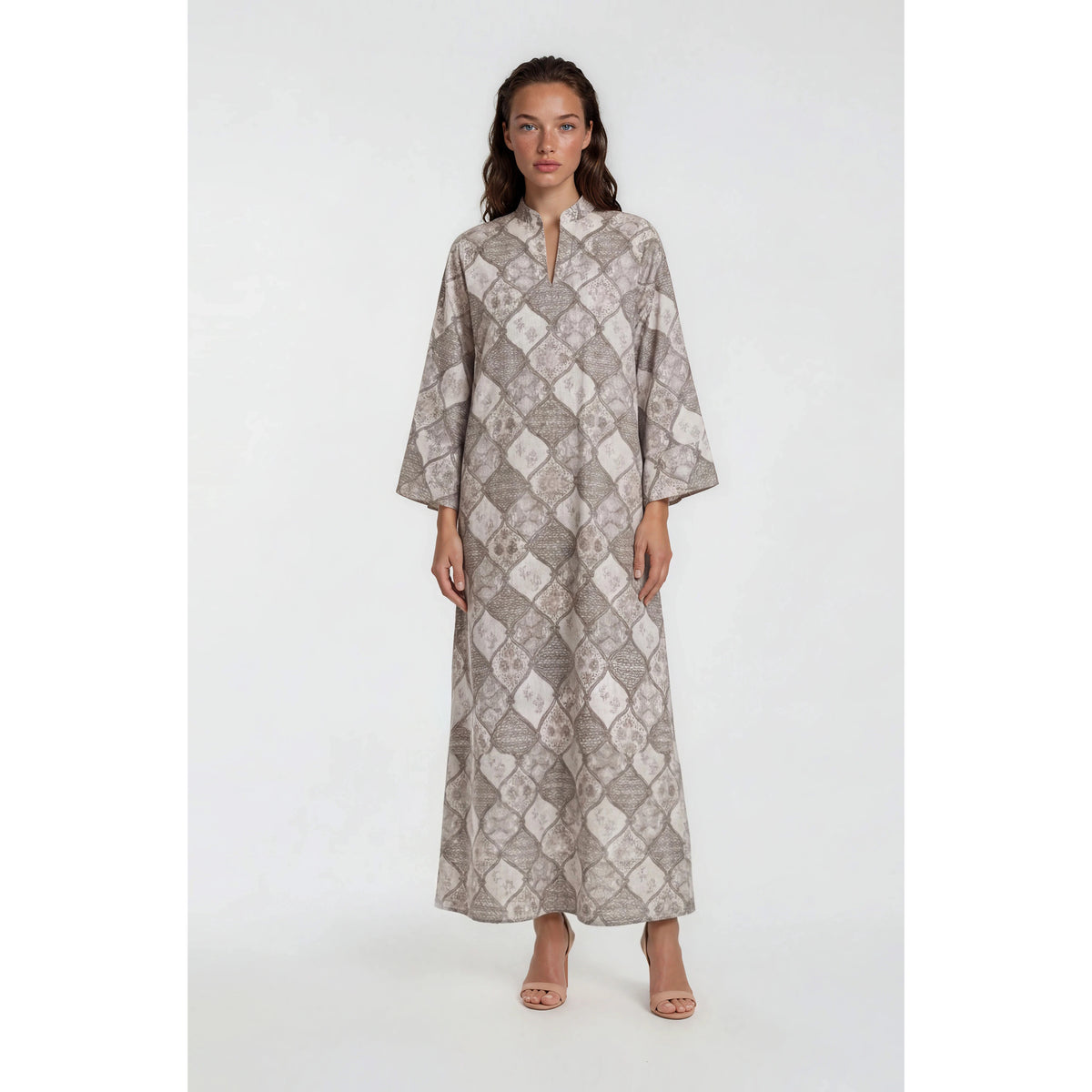 #color_Sankaty Floral, Brown - White Multi